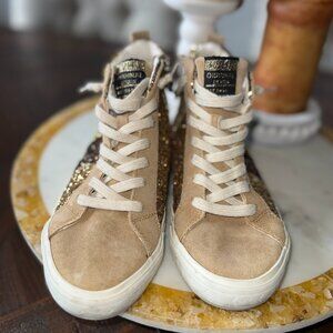 Vintage Havana Lucas Gold Glitter High Top Sneakers – Women’s Size 8